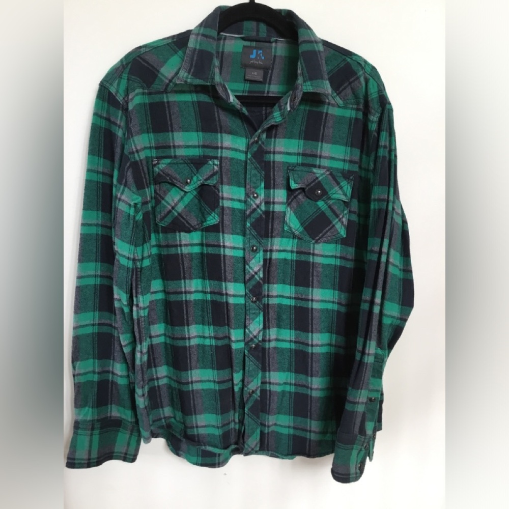 Men Green & Black Plaid Button-Up Flannel Shirt